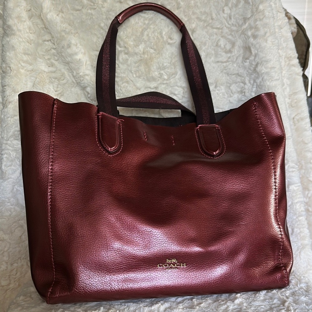 Coach Metallic Red Leather Derby Tote.       EUC